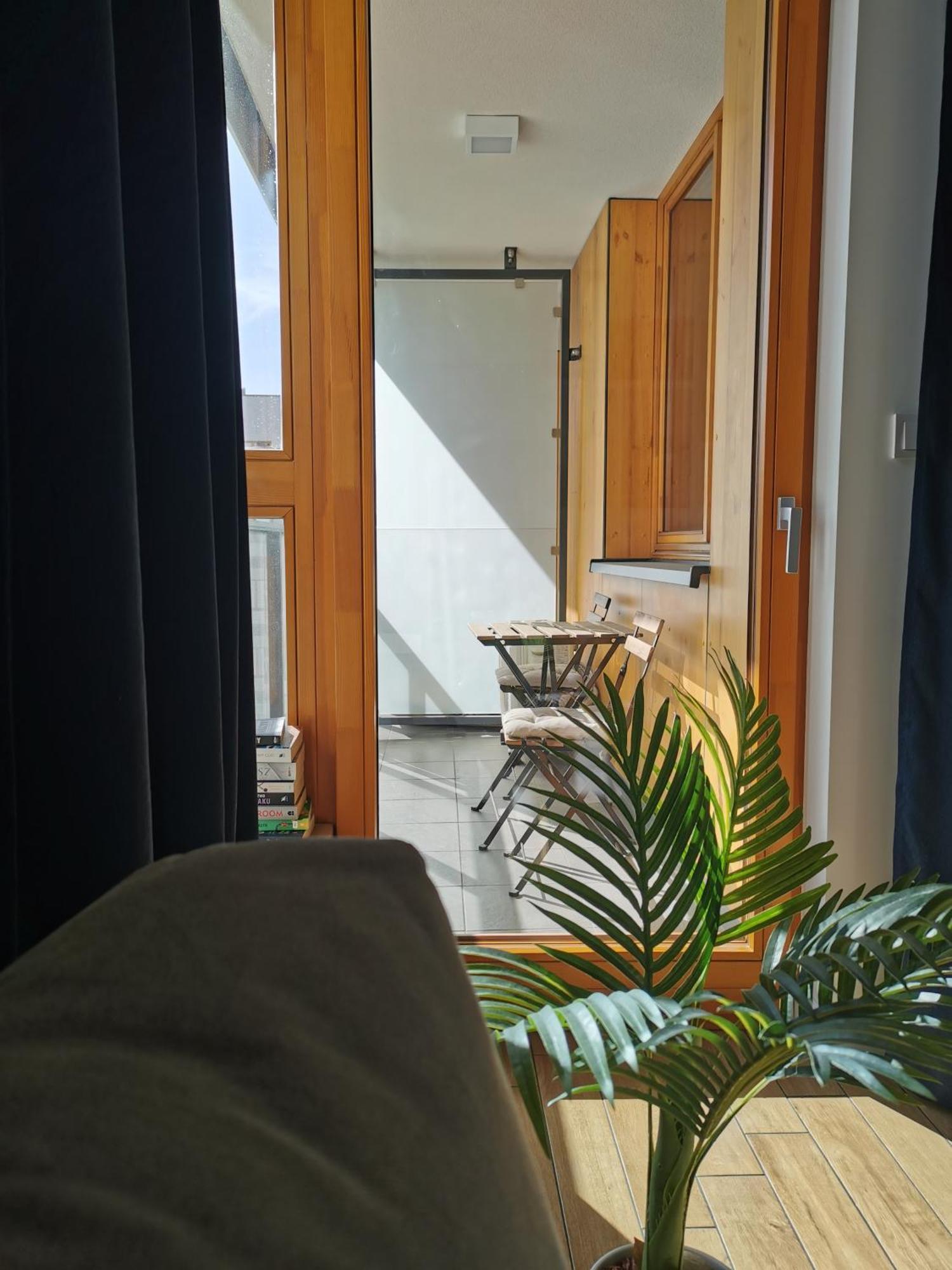 Wola Blue Modern Apartment 华沙 外观 照片